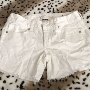 American eagle white shorts size 8